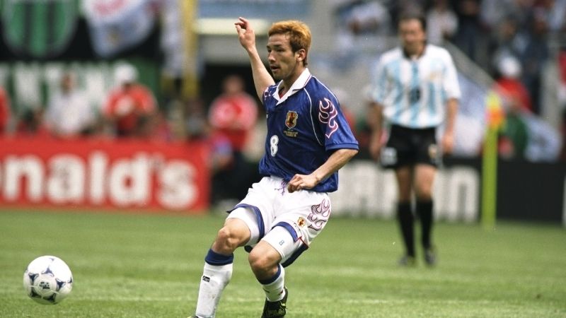 Hidetoshi-Nakata huyền thoại bóng đá số 1 ở nhật bản