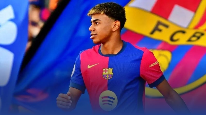 Thần đồng Lamine Yamal đang mở ra kỷ nguyên mới, sẵn sàng chinh phục Quả bóng Vàng.